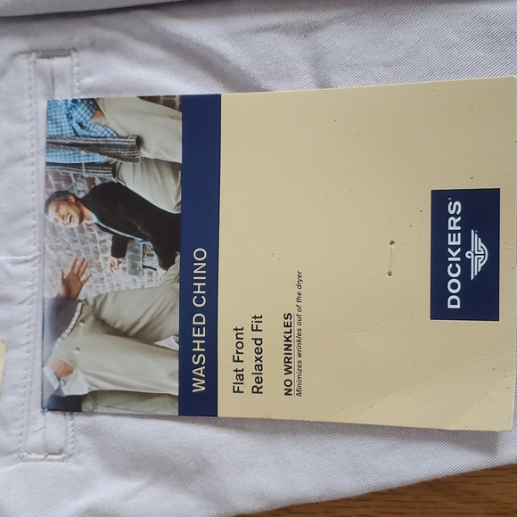 Dockers Khaki - Picture 3 of 5